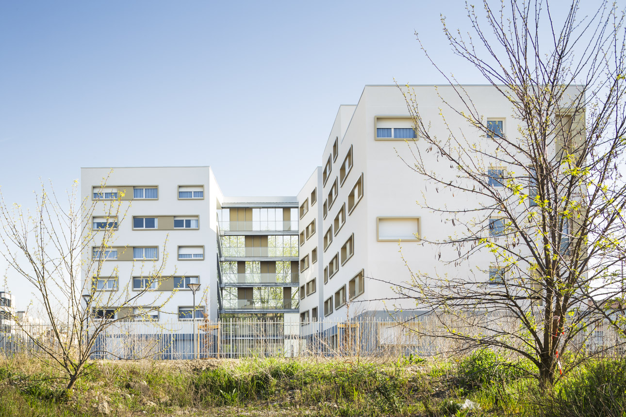 photo-sergio-grazia-PETITDIDIER PRIOUX-2015-logements-vauxenvelin-ECR-10-B