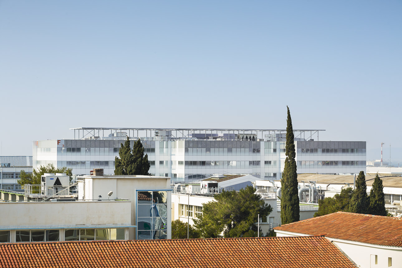 photo-sergio-grazia-2016-MICHEL REMON-bureaux airbus-marignane-ECR-B-01