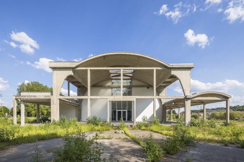 CONSERVATOIRE SOUS LA HALLE PERRET